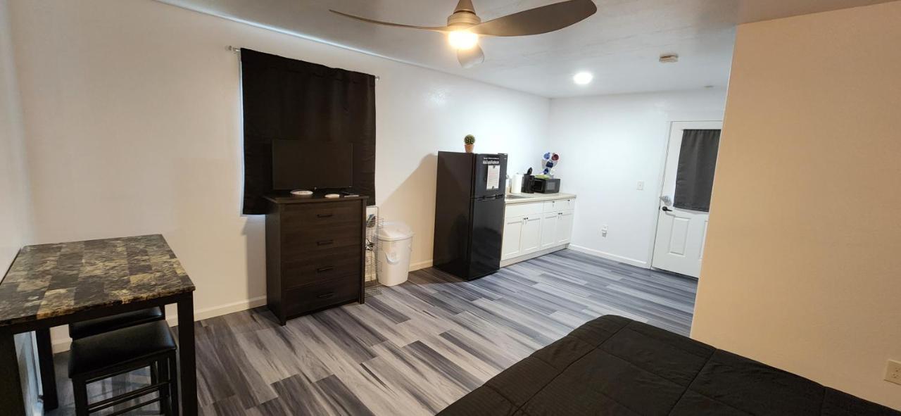 #1 New! Couples Getaway Self Checkin Studio Apt Кио Экстерьер фото