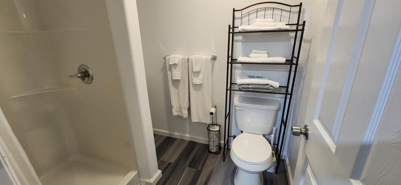 #1 New! Couples Getaway Self Checkin Studio Apt Кио Экстерьер фото