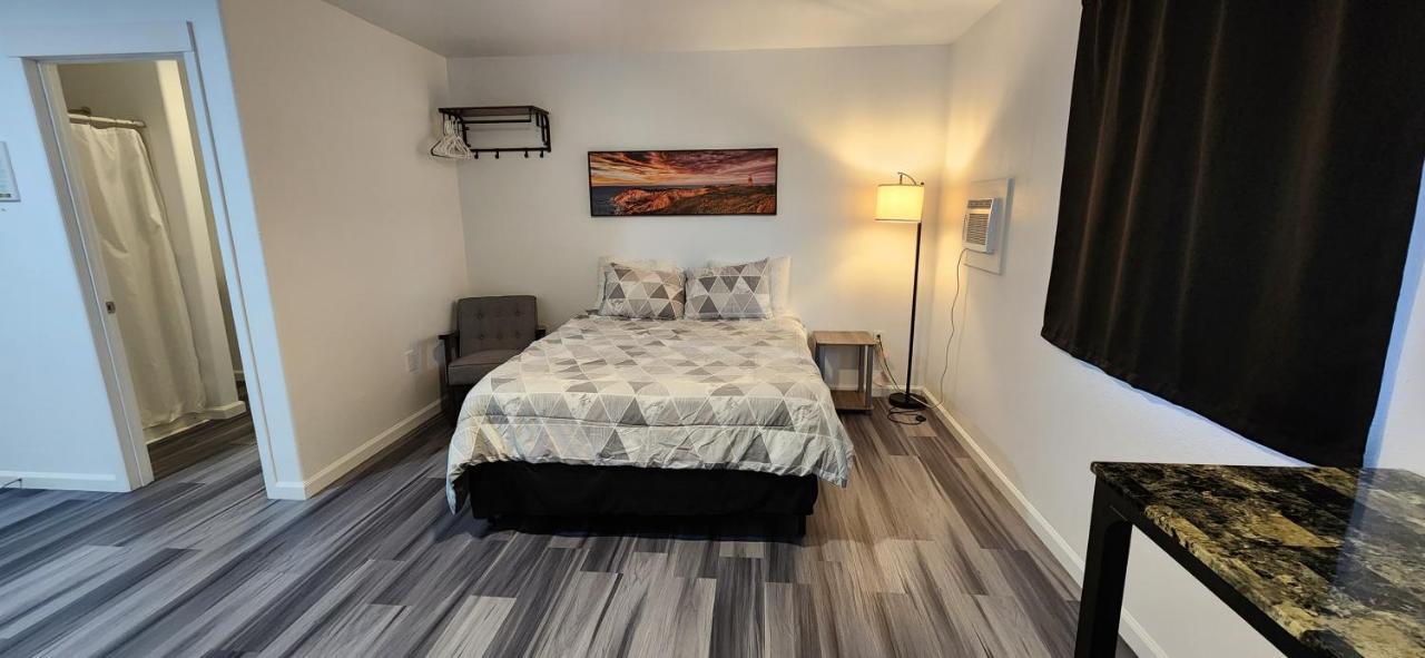 #1 New! Couples Getaway Self Checkin Studio Apt Кио Экстерьер фото